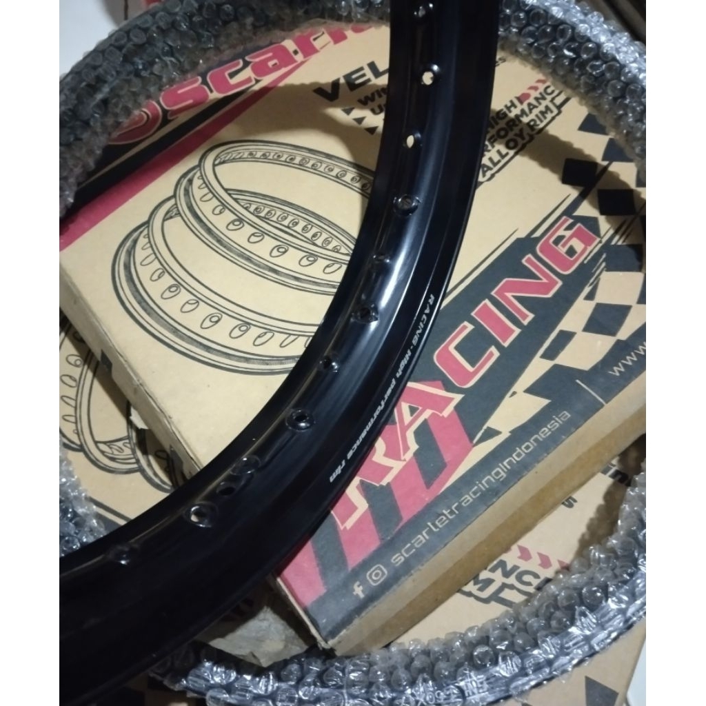 rim velg 17 lebar 185 dan 160 scarlet racing hitam harga 1set