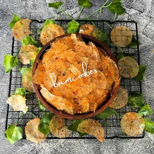 

KERIPIK KACA PEDAS DAUN JERUK KERIPIK BAWANG PREMIUM MURAH ENAK BIKIN NAGIH SNACK VIRAL BNMCOOKIES