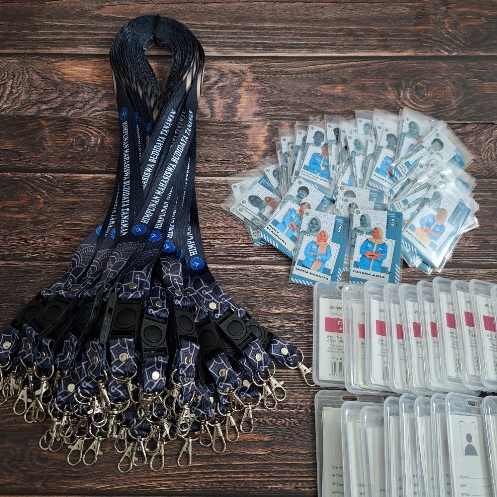 

TALI LANYARD ID CARD 1 SET FULL/SEPAKET (tali, id card + holder) CUSTOM | CETAK 2 SISI DIGITAL PRINT FULL COLOUR | PROSES CEPAT