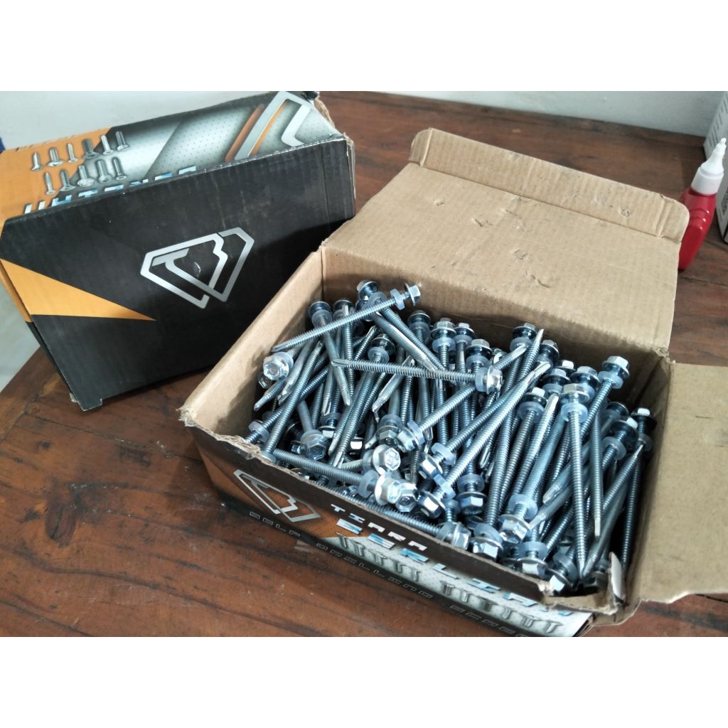 (100pcs) Self Driling Screw / Sekrup Roofing Baja Ringan / Driling