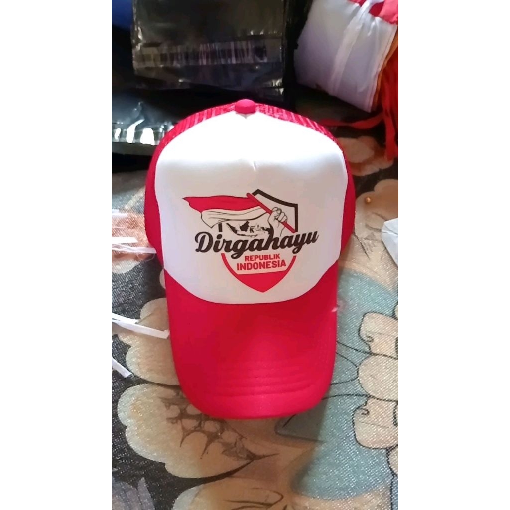 topi merah putih dirgahayu