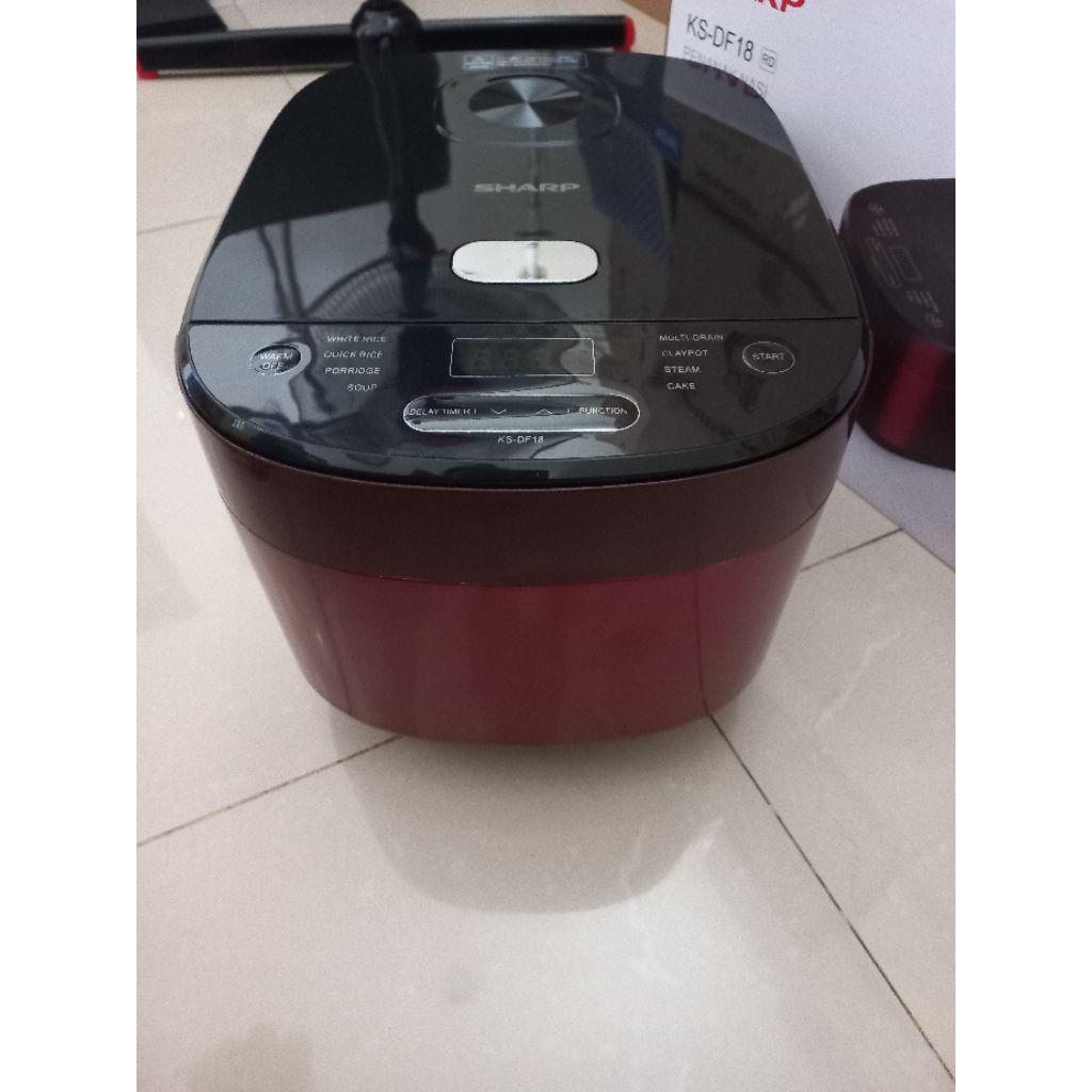 Magic com Rice cooker Sharp digital 8 menu masak SHARP KS-DF18RD Kapasitas 1,8liter