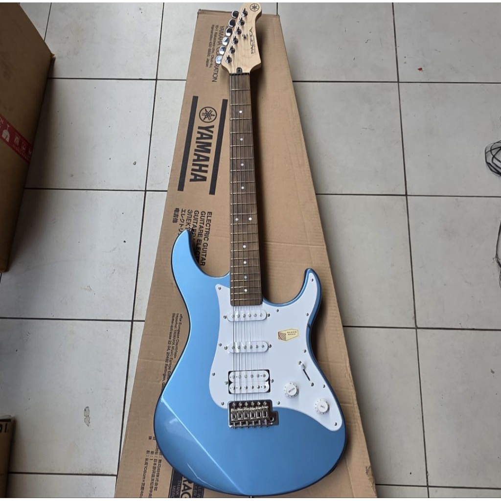 YAMAHA GITAR ELEKTRIK PACIFICA PAC112J ORIGINAL YAMAHA PAC-112J