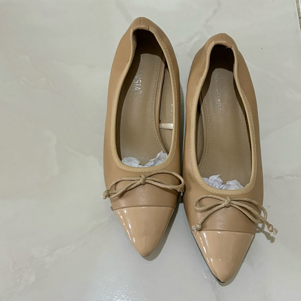 Preloved Heels Lawrensia - Khaki