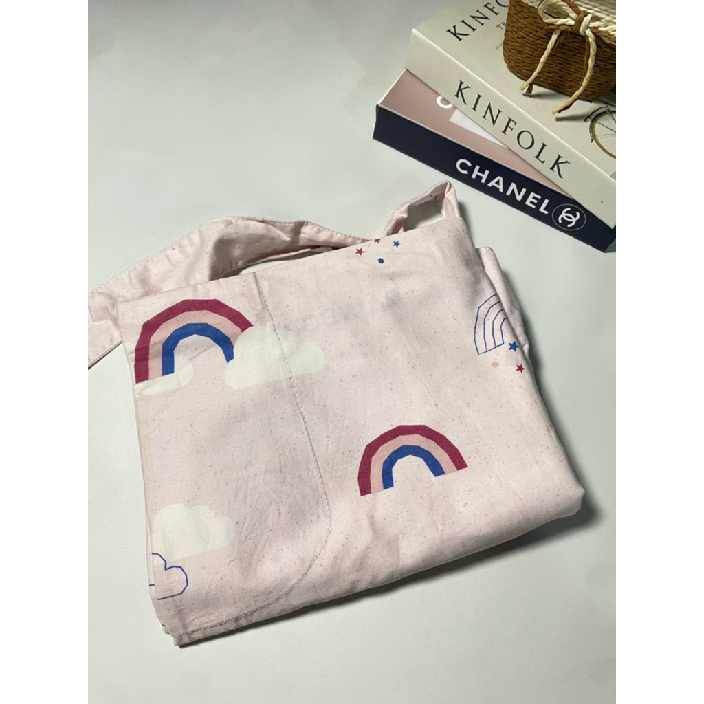 PRELOVED APRON MENYUSUI