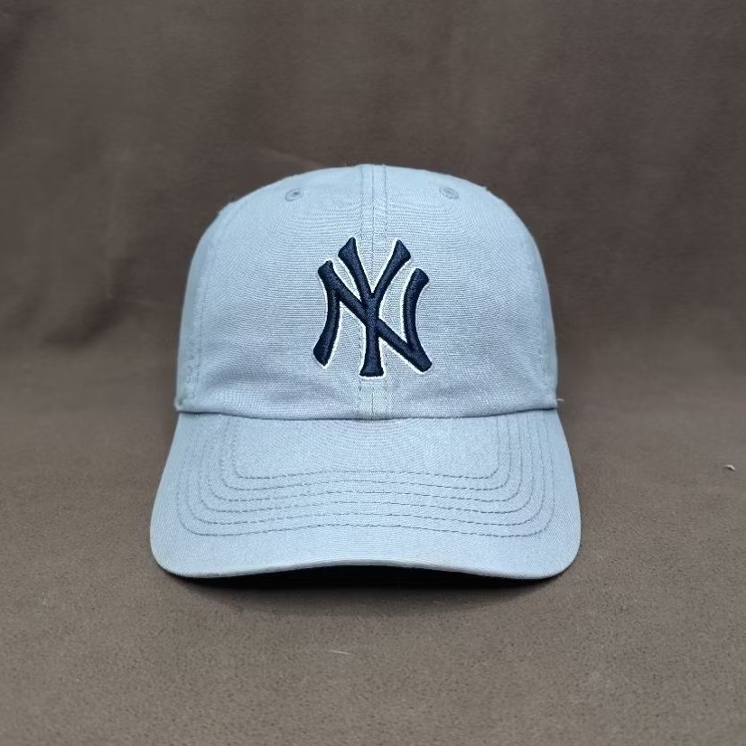 MLB New York Yankees Fitted Baseball Cap by 47 Brand