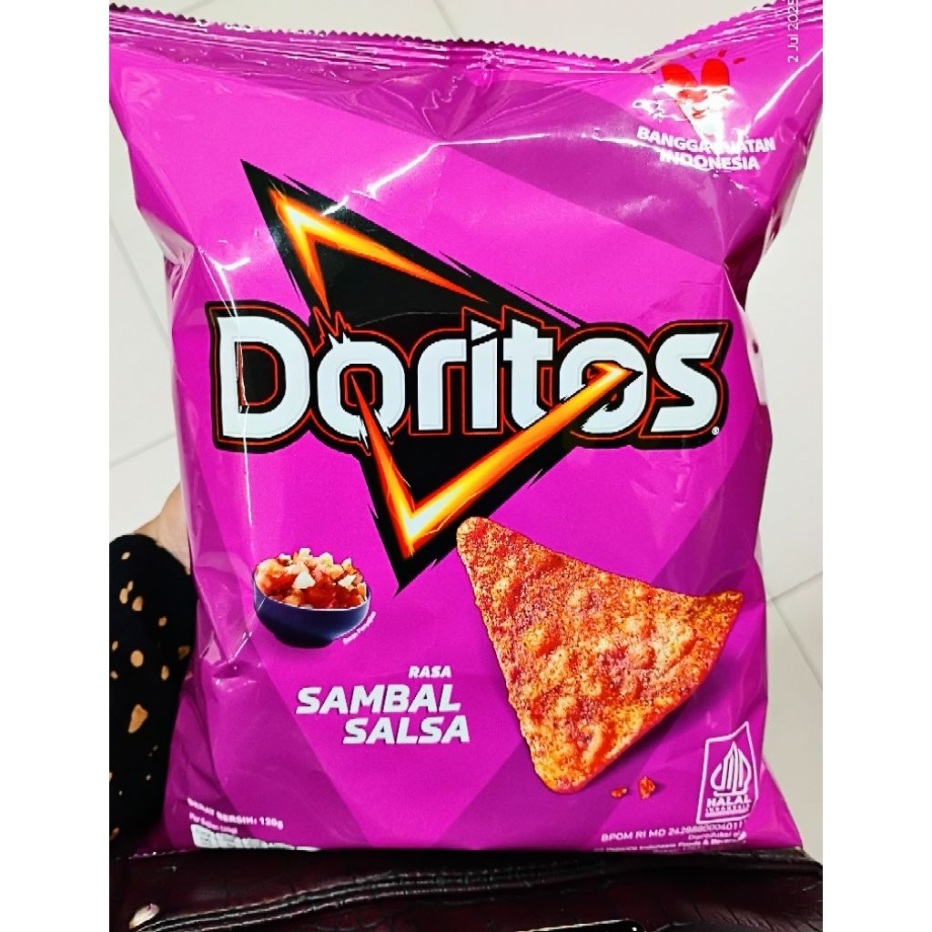 

Doritos Snack Sambal Salsa/Jagung Bakar 130Gr