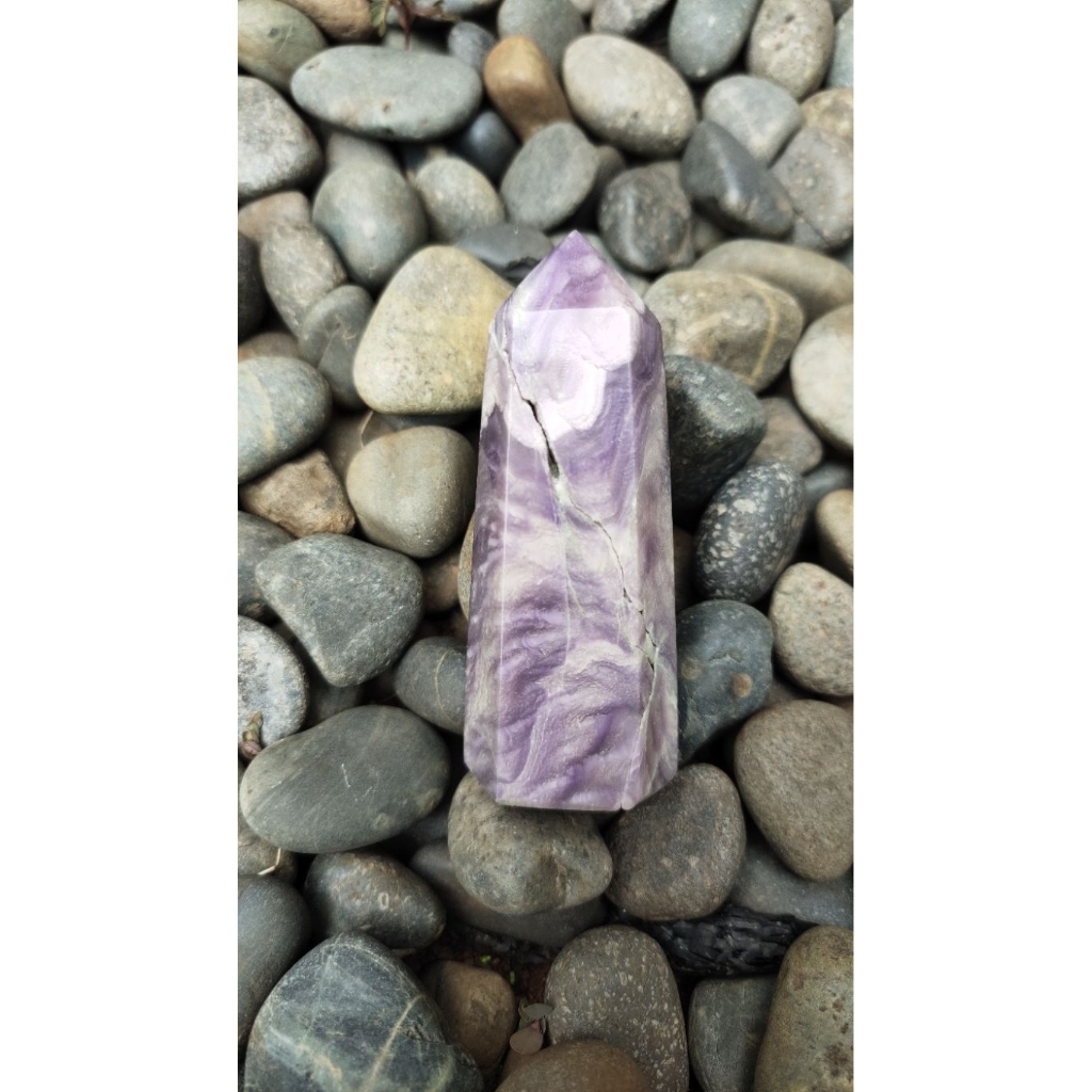Silky Fluorite Point Warna Ungu Pastel Order2025