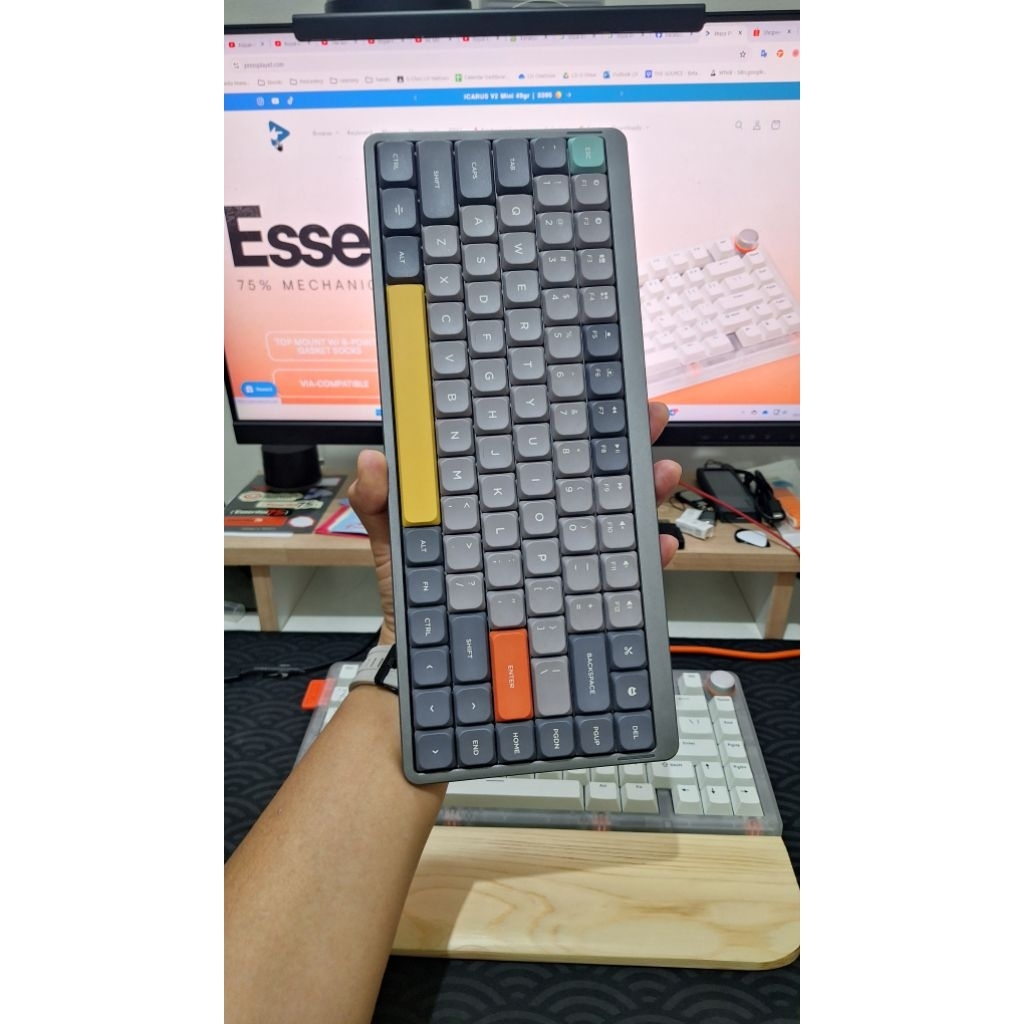 Nuphy Air75 V1 Wireless Mechanical Keyboard Like New