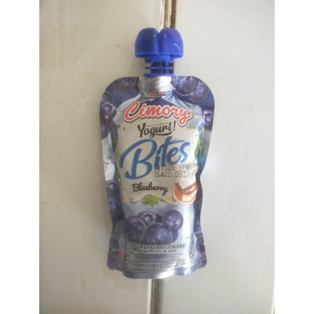

Cimory Yogurt Bites Blueberry 120Gr