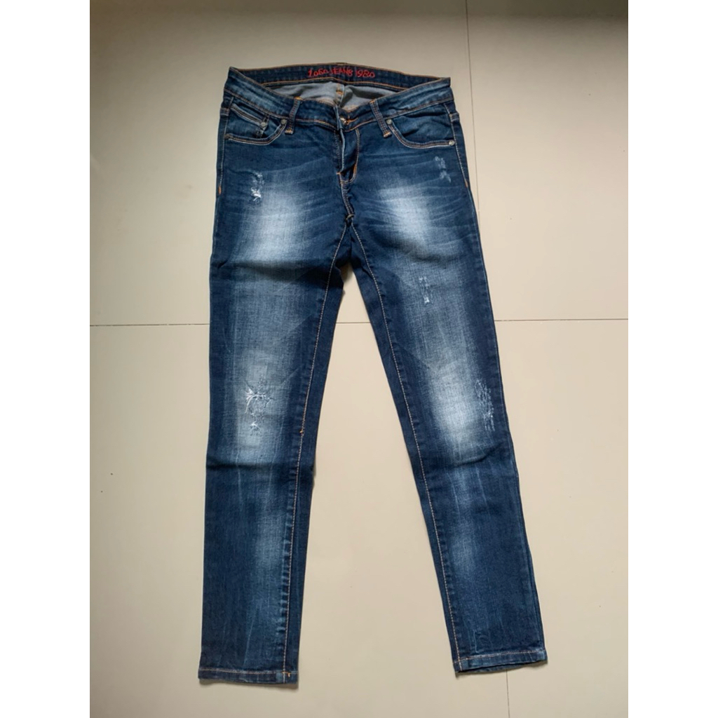 (PRELOVED/PERNAH PAKAI)Celana Jeans Skinny Ripped Jeans Wanita Strict // Celana Jeans Wanita Big Siz