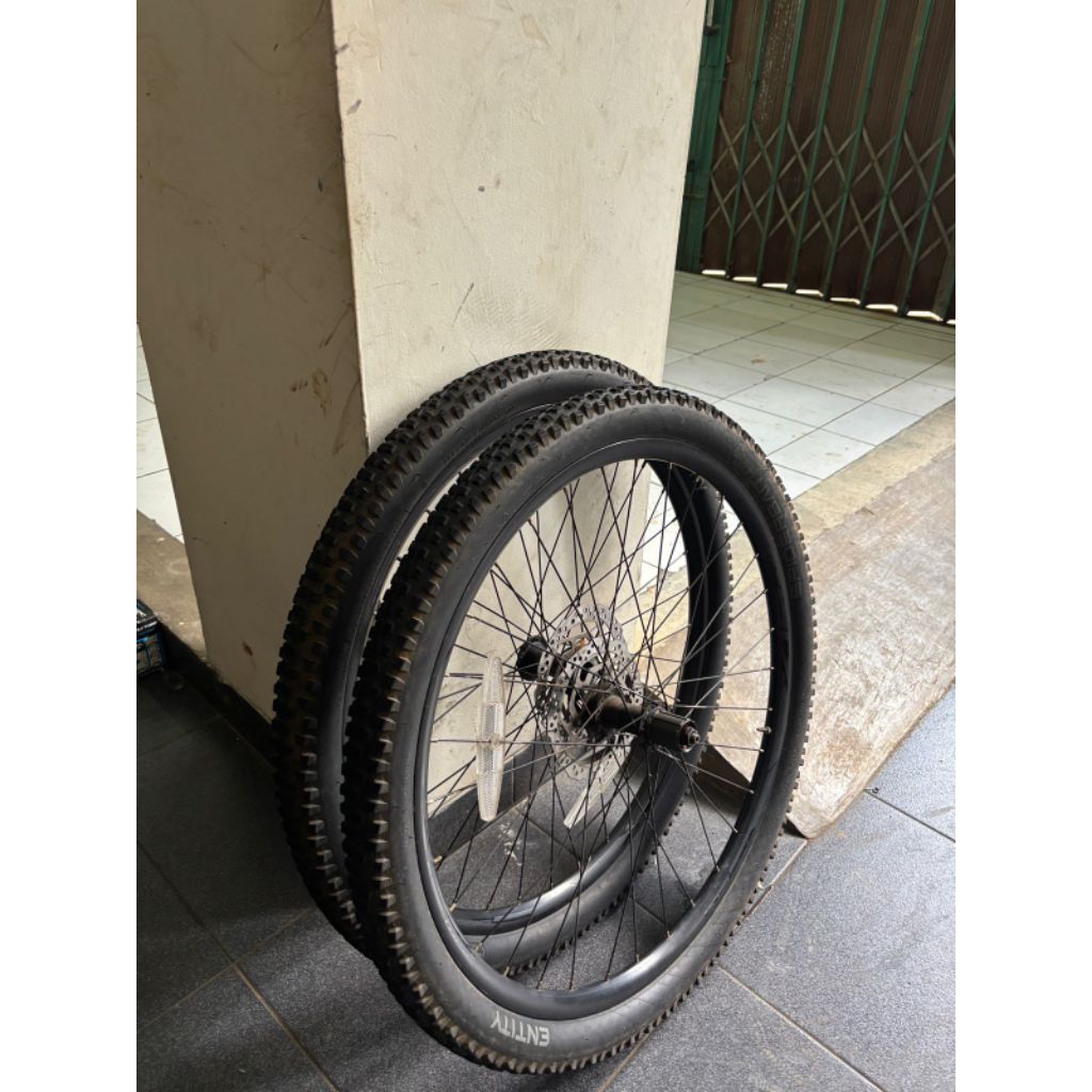 Ban sepeda 2nd Siskiu D5