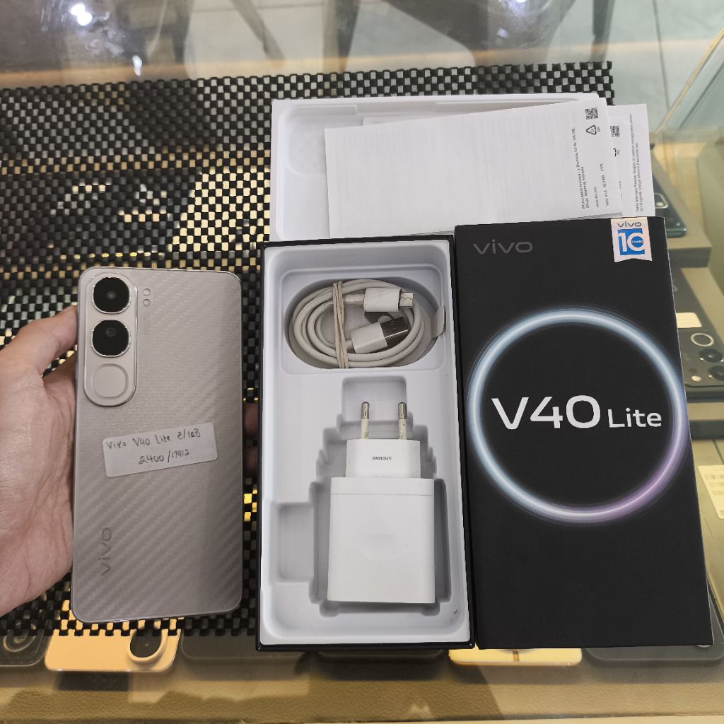 Vivo V40 lite 8/128GB charger ori punya oppo - 8/128 gb