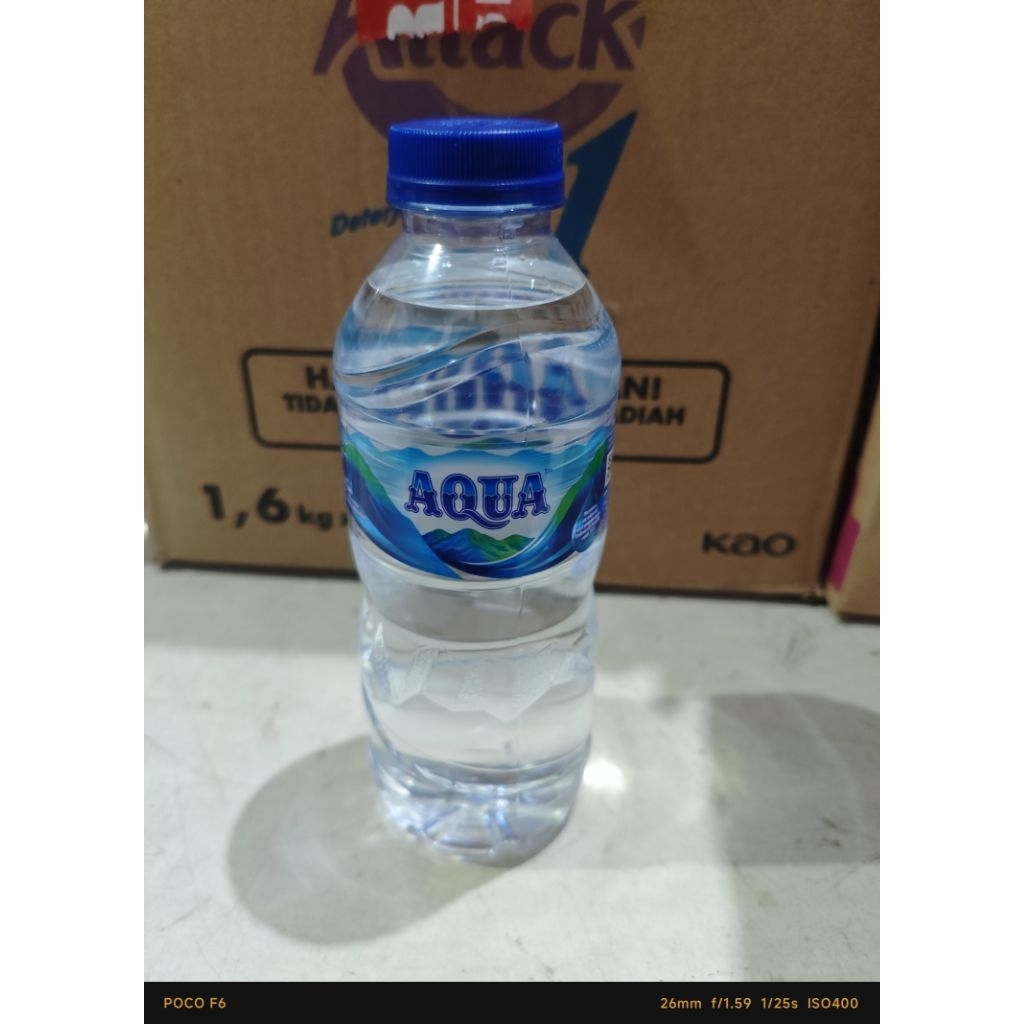 

air mineral 330 Ml 1 kardus