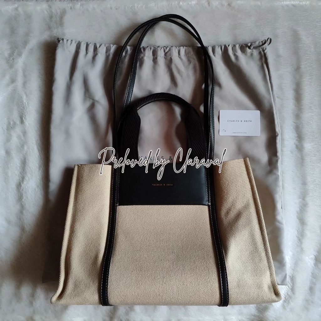 Preloved Tas Charles & Keith Shalia Canvas Tote Bag / Tas Charles and Keith Preloved Original / Tas 