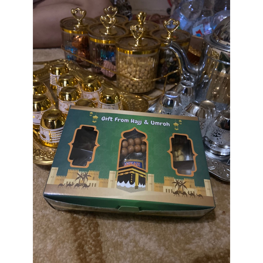 

PAKET OLEH2 HAJI