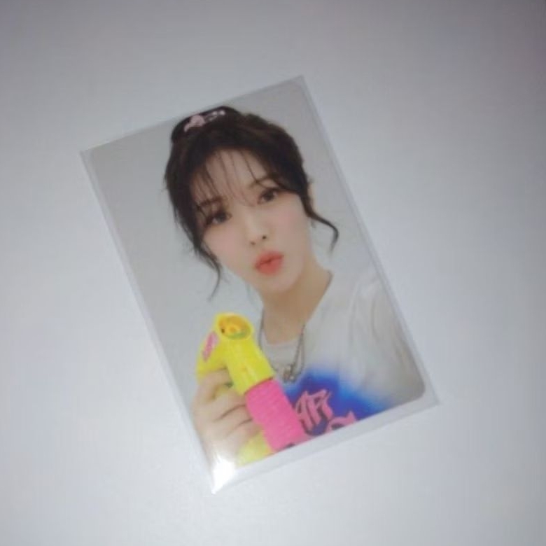 photocard wendy red velvet sm family ver