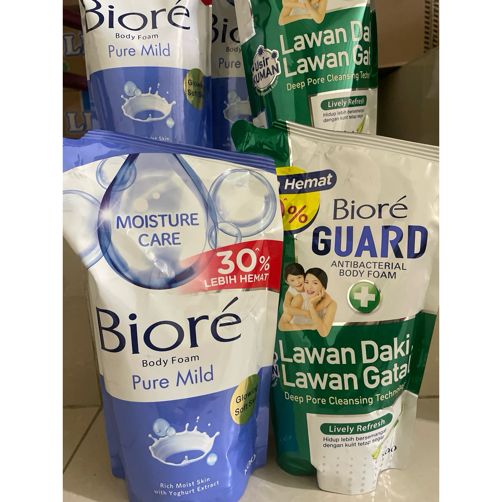 Biore Bodywash / Sabun Mandi Cair Biore 800ml