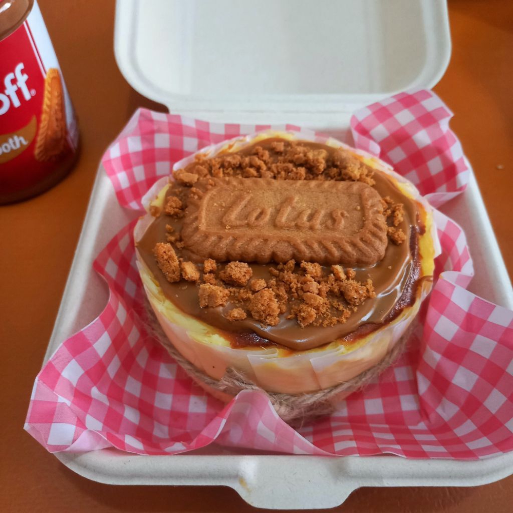 

Burnt Cheesecake Topping Biscoff Lotus