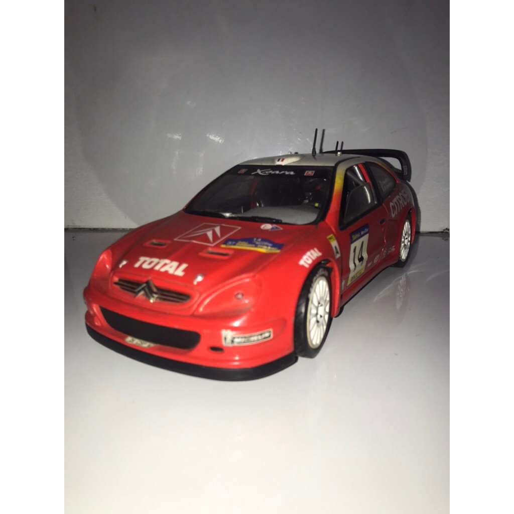 Diecast 1/18 citroen xara t4 WRC rally SOLIDO
