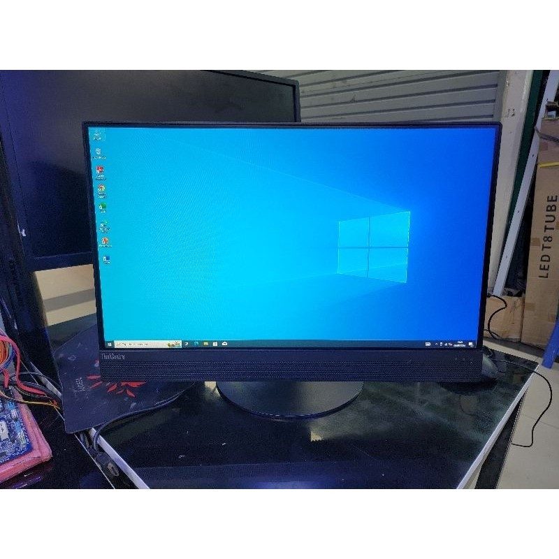 Pc Aio Lenovo Thinkcentre M820z Core i5 8500T-Ram 8gb-Ssd 256gb-22inch