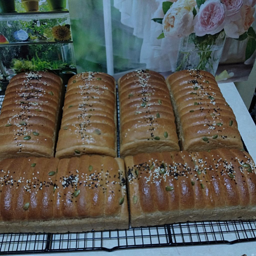 

ROTI SISIR ORIGINAL ISI 12 SLICE