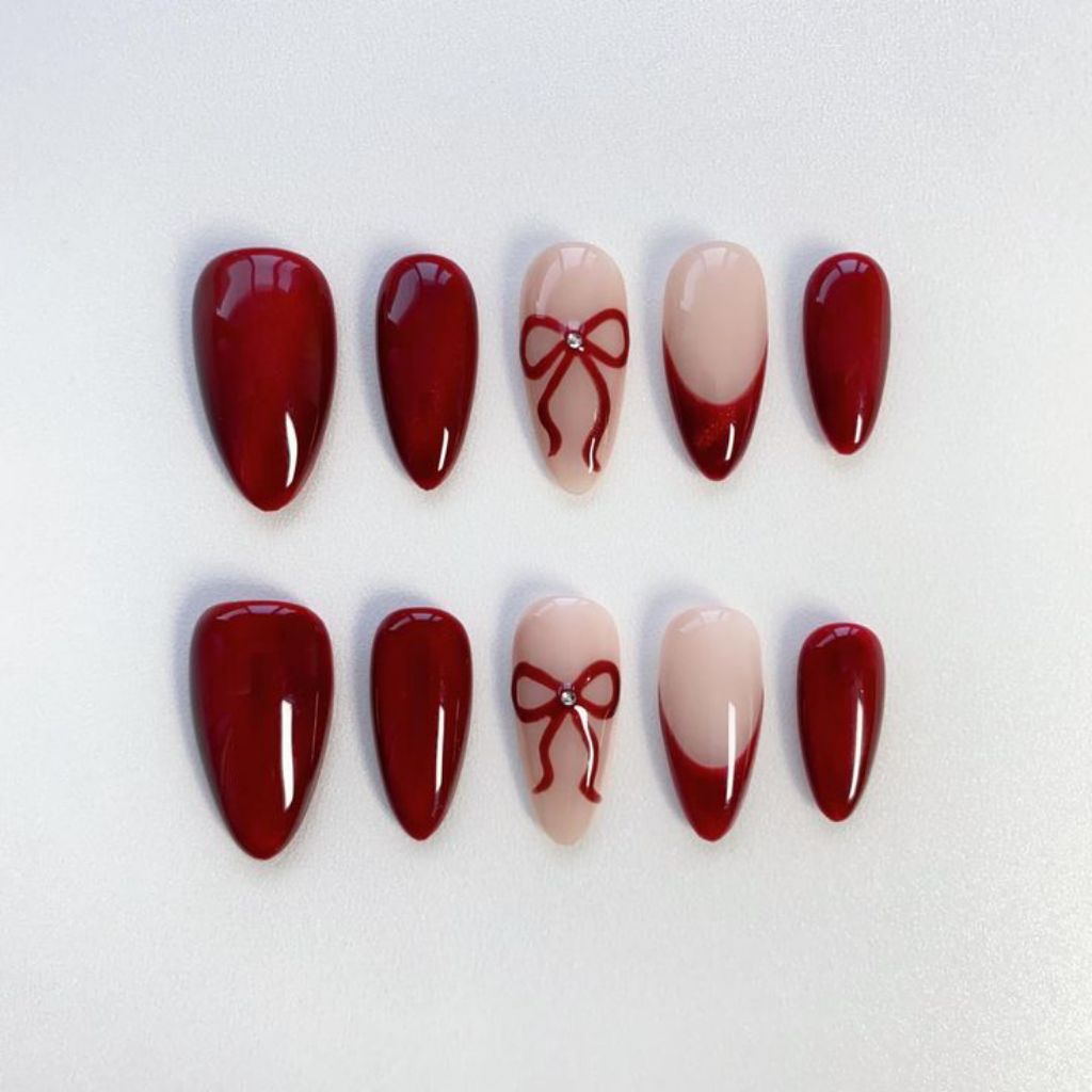 

Maroon Pita Simple