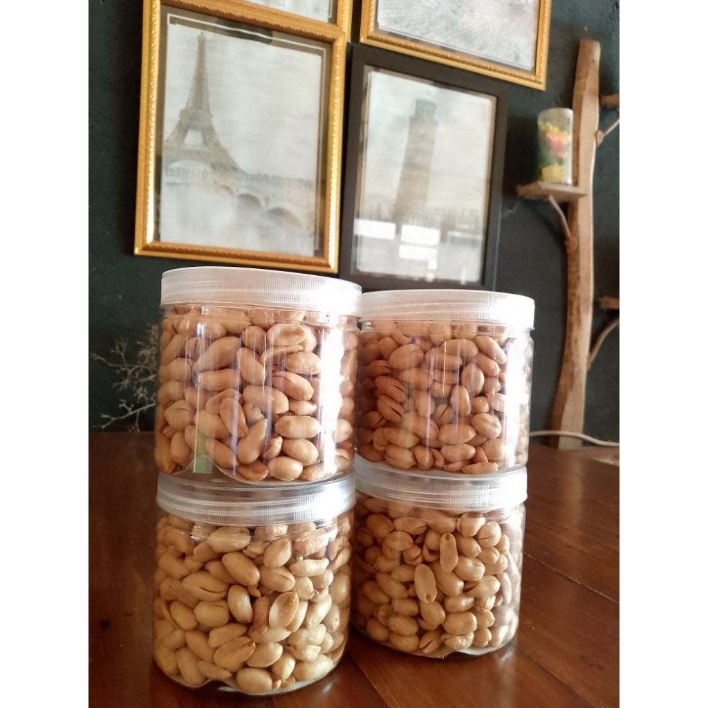 

Kacang Bawang Renyah Empuk 250 gram