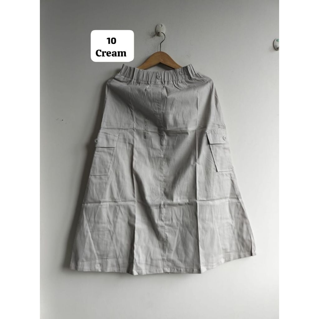 Rok Wanita Bahan Chinos Model Cargo Connexion