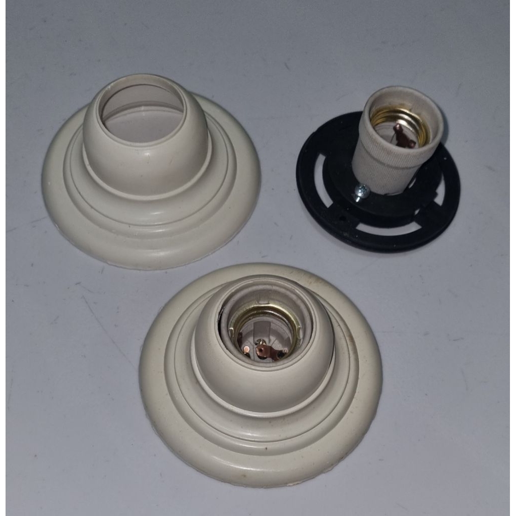 Fiting lampu plafon KERAMIK TAHAN PANAS