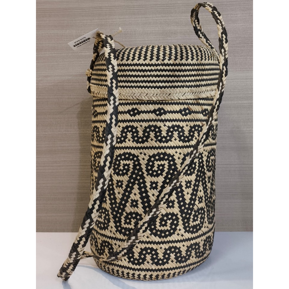 Tas Rotan Bulat Tali Panjang