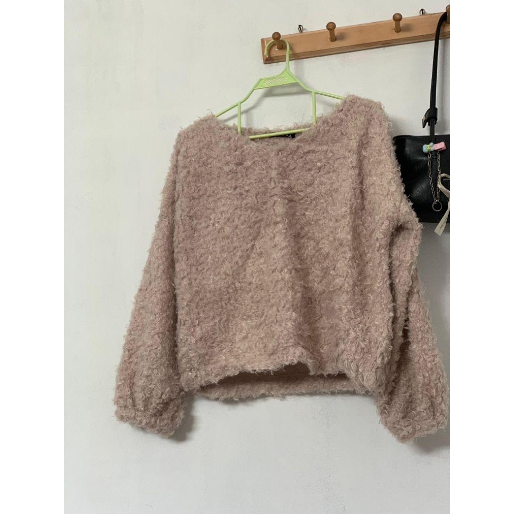 sweater bulu INGNI