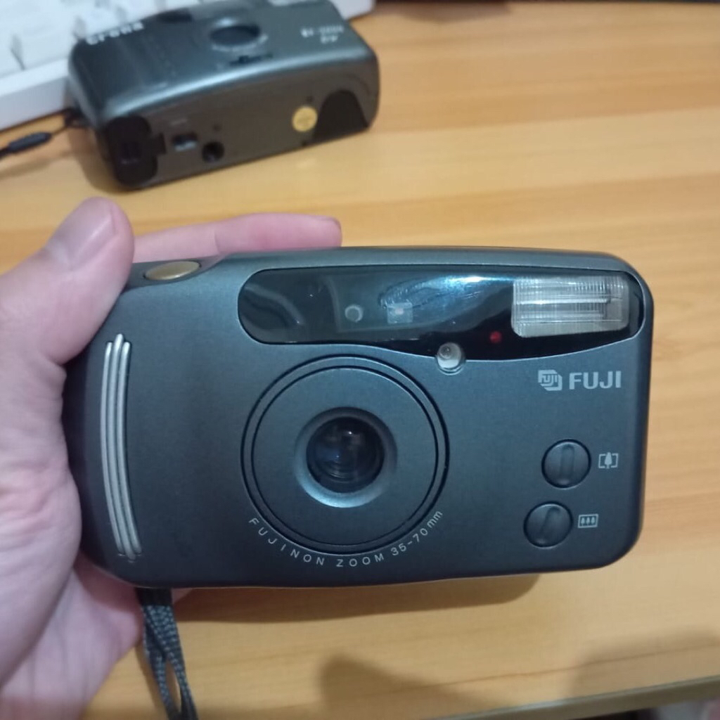 Kamera Analog DL 550 Zoom date