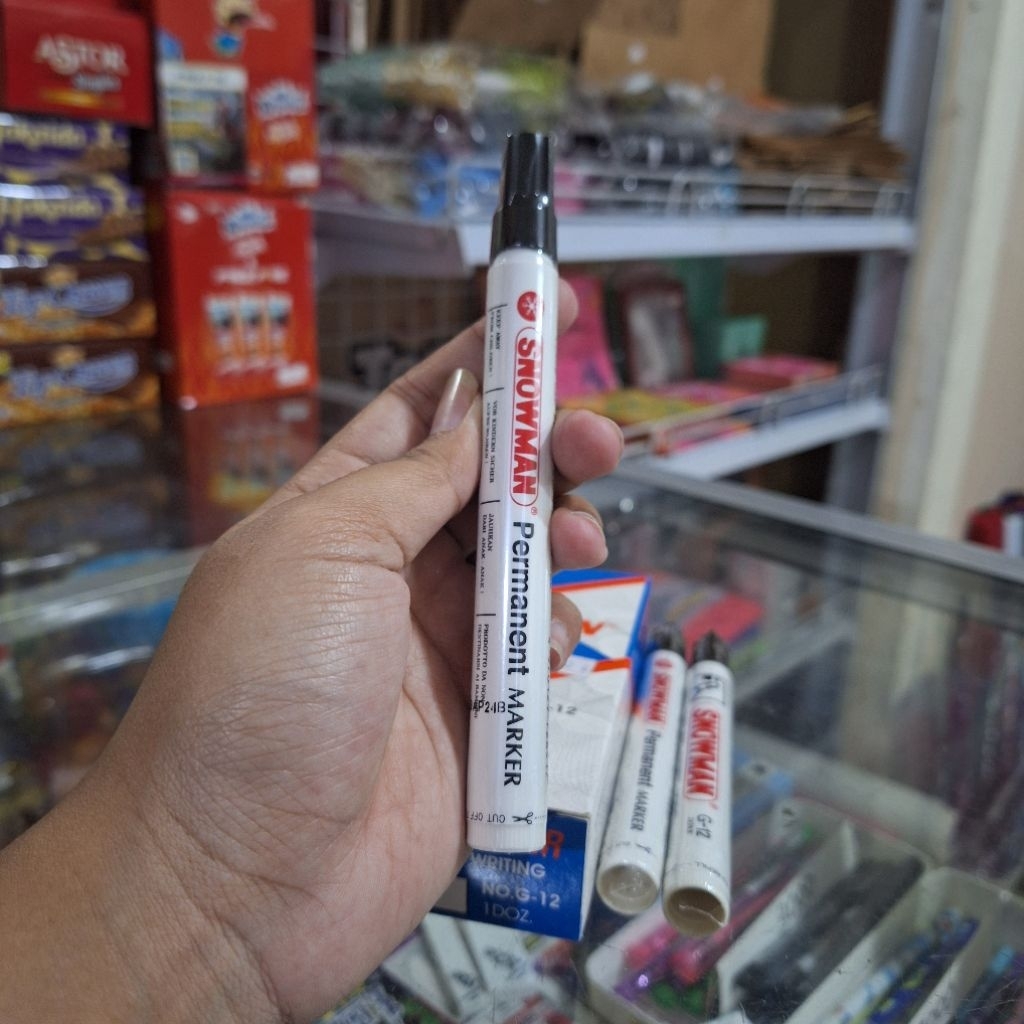 

Snowman PERMANENT Maker Tinta Berkualitas Tinggi [1Pcs]