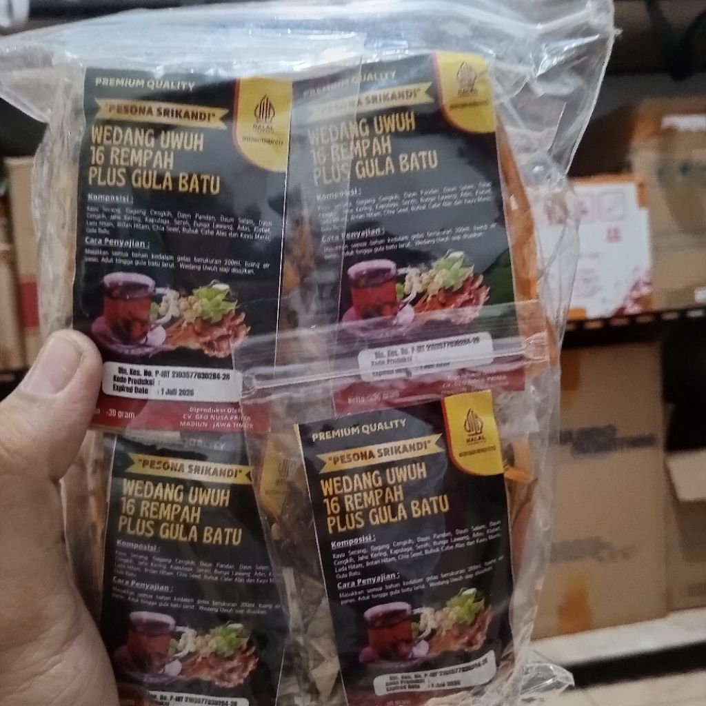 

wedang uwuh plus gula batu eceran