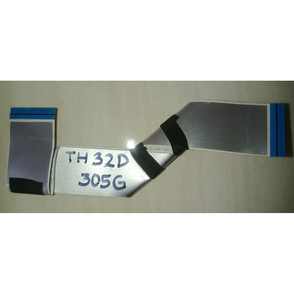 Fleksibel(50Pin) TV Panasonic seri TH-32D305G