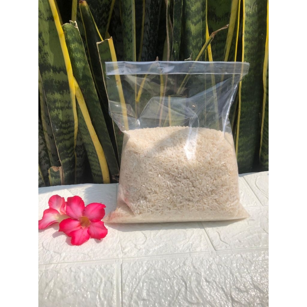 

BERAS MURNI PREMIUM 1 KG