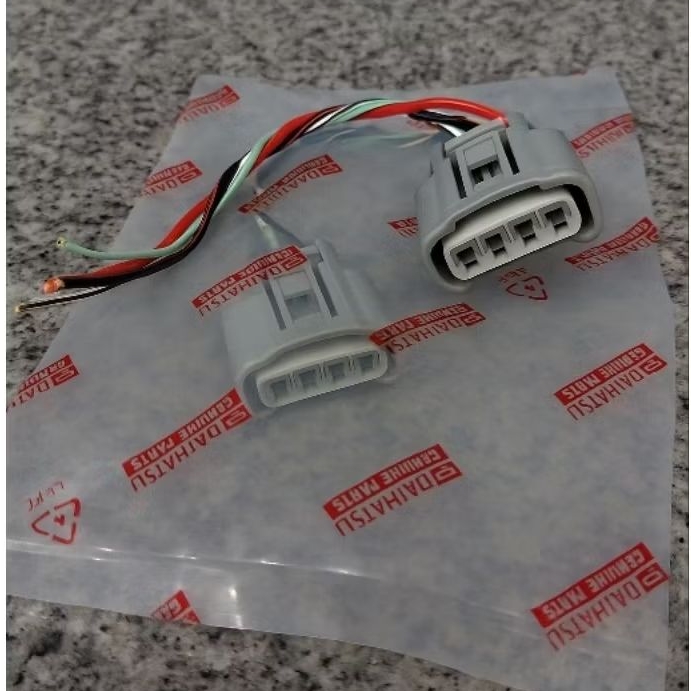 Soket coil atau soket koil kuil mobil Innova, Avanza, Xenia, Rush, Terios, Vios, Grandmax, Luxio Ori