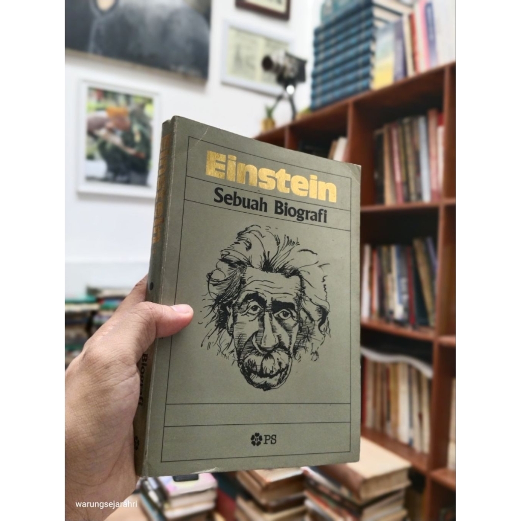 EINSTEIN - SEBUAH BIOGRAFI