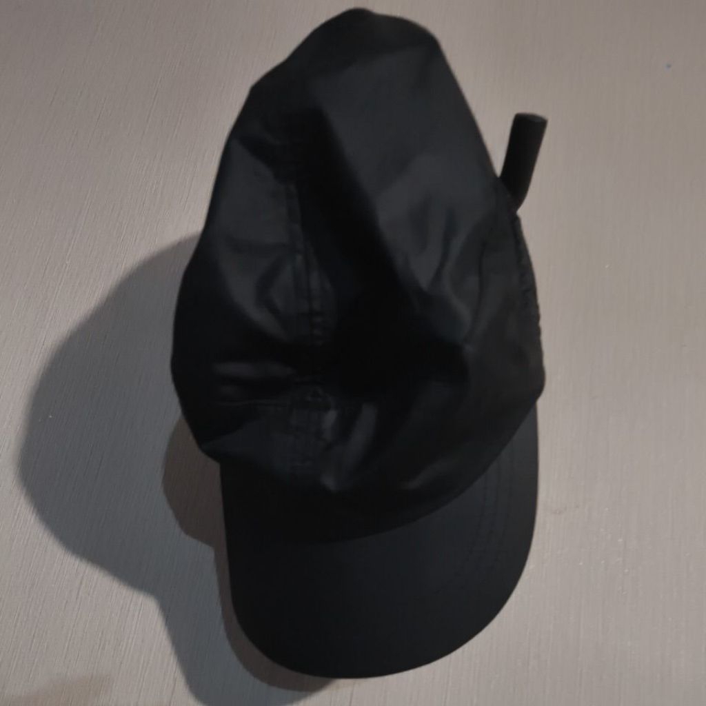 topi new balance parasut running original preloved second black original