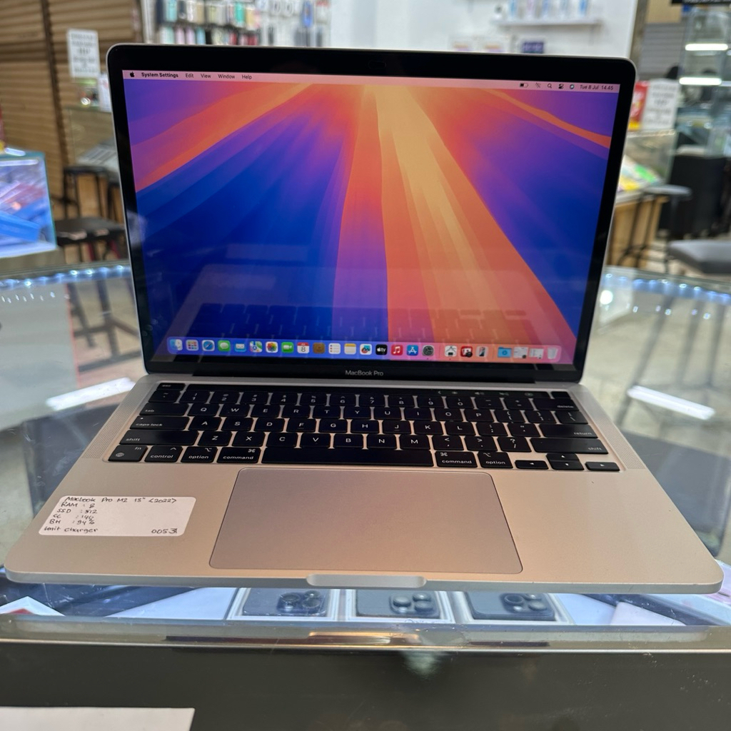 Macbook pro M2 2022-Silver-Ram 8gb-512GB