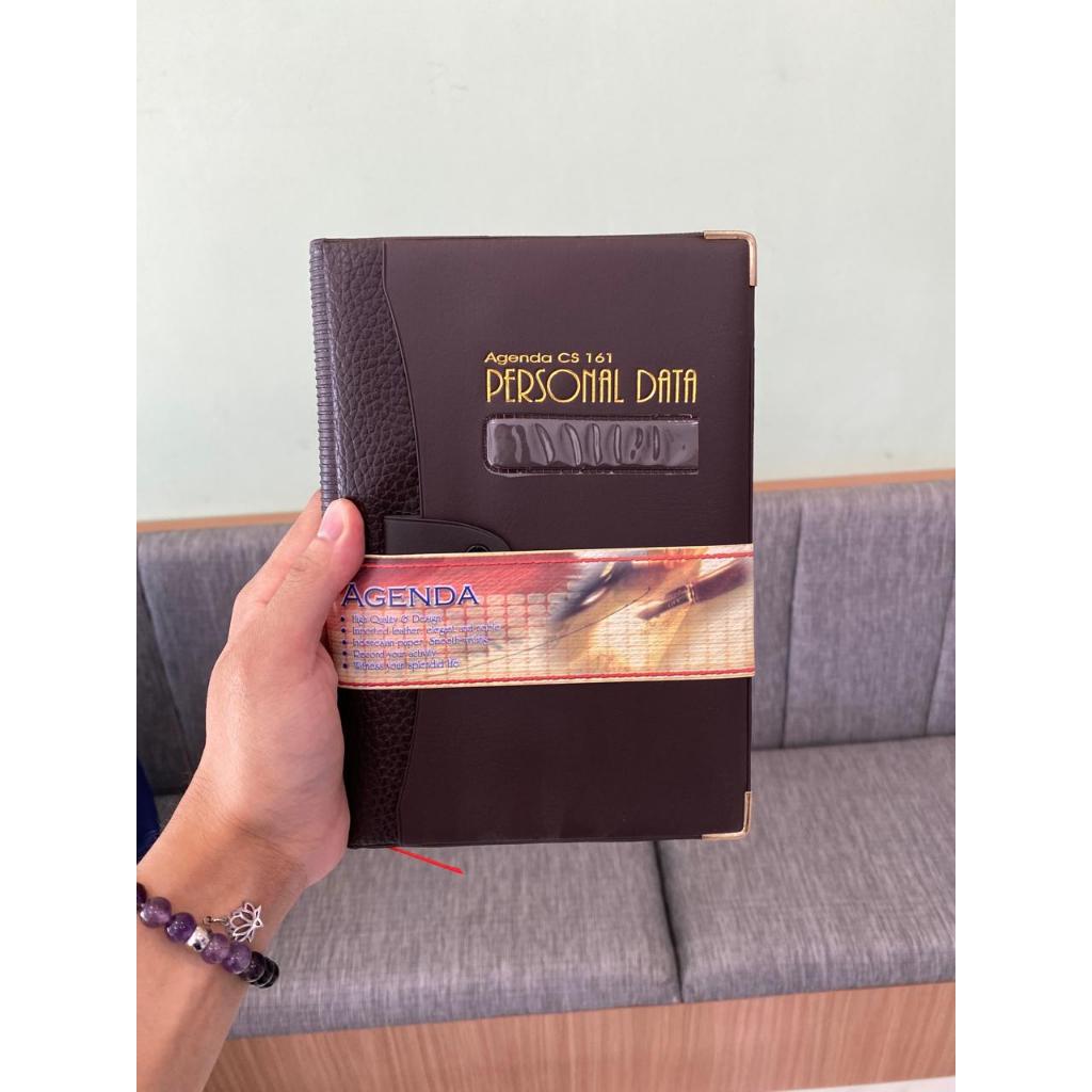 

Agenda Kantor Motif Random