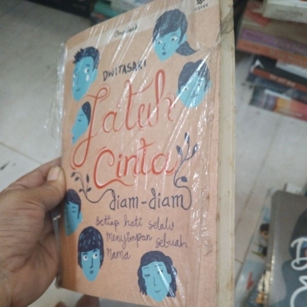 NOVEL JATUH CINTA DIAM-DIAM