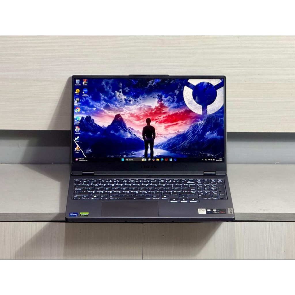 LAPTO GAMING LENOVO LEGION 5 15IRX9 I7-13650HX NVIDIA RTX 4060 100% sRGB