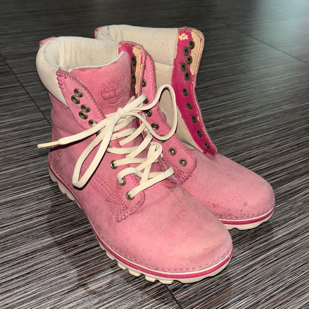 [ PRELOVED ] Boots TIMBERLAND PINK (size 38)