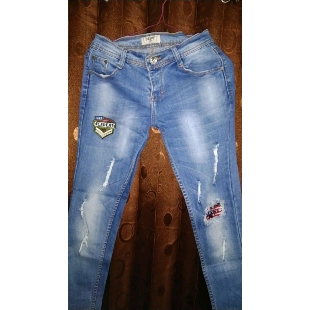 [P R E L O V E D] Celana jeans