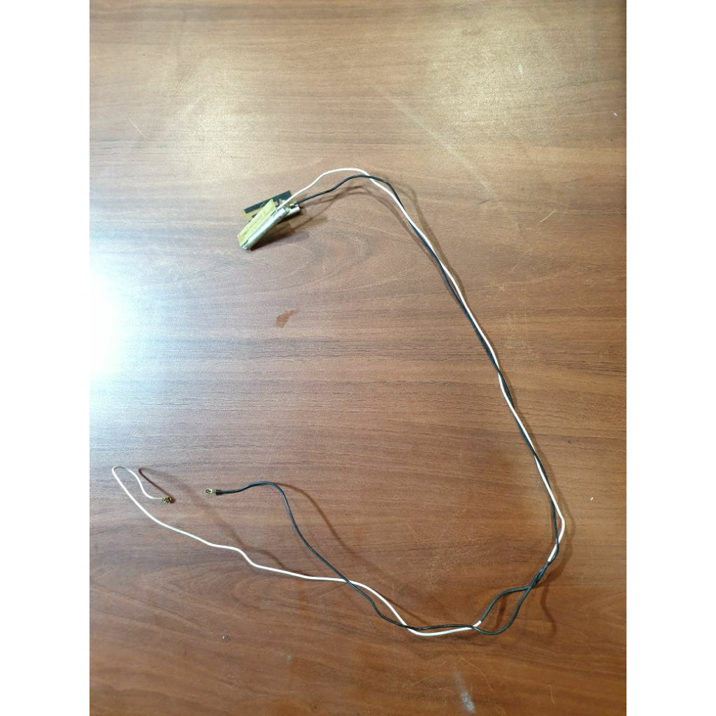 Kabel antena wifi laptop Lenovo G405 bekas