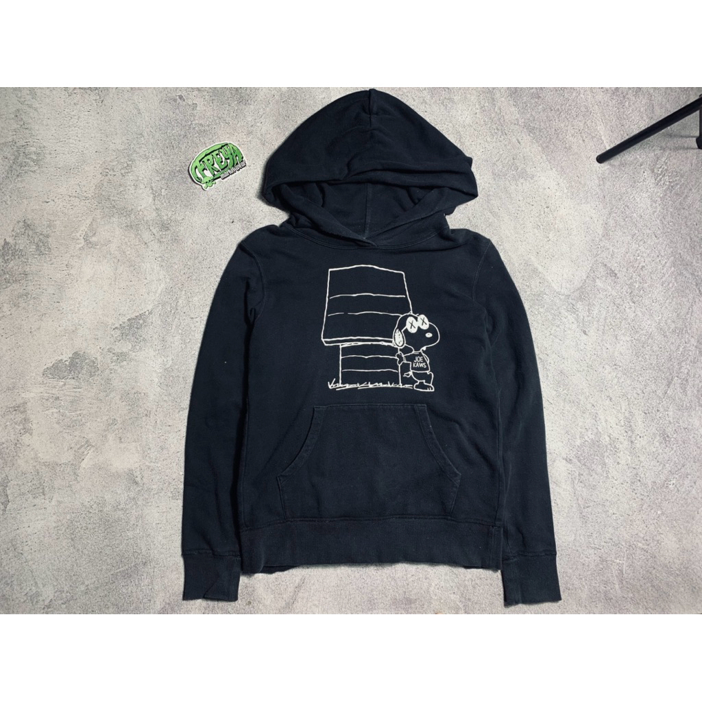 hd uniqlo x kaws peanuts