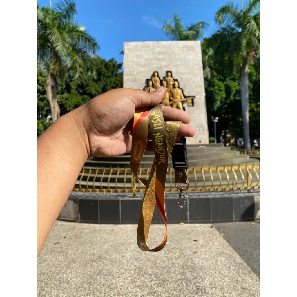 

ASLI NGANJUK - LANDYARD ID CARD ASLI NGANJUK - LANDYARD PRINTING