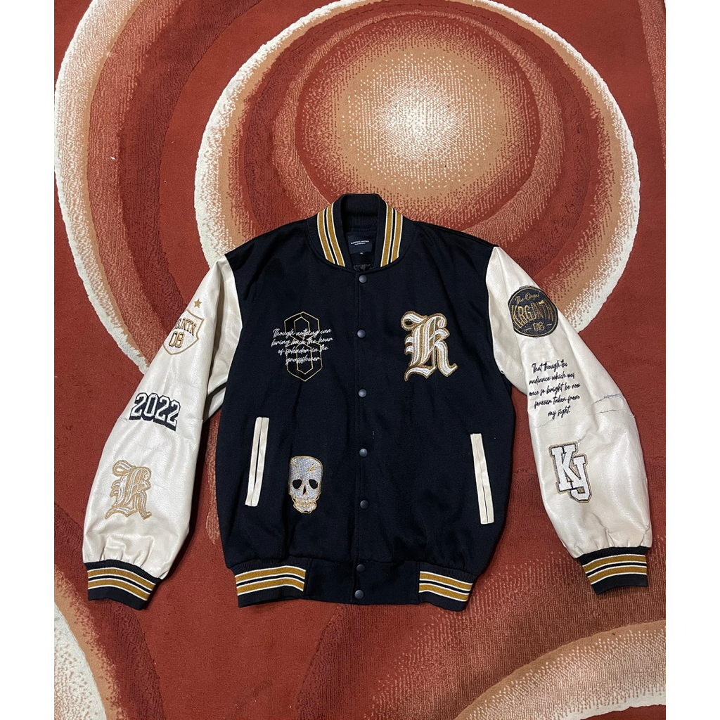 Pre🩷// Varsity Jacket Karung Jantan Like New